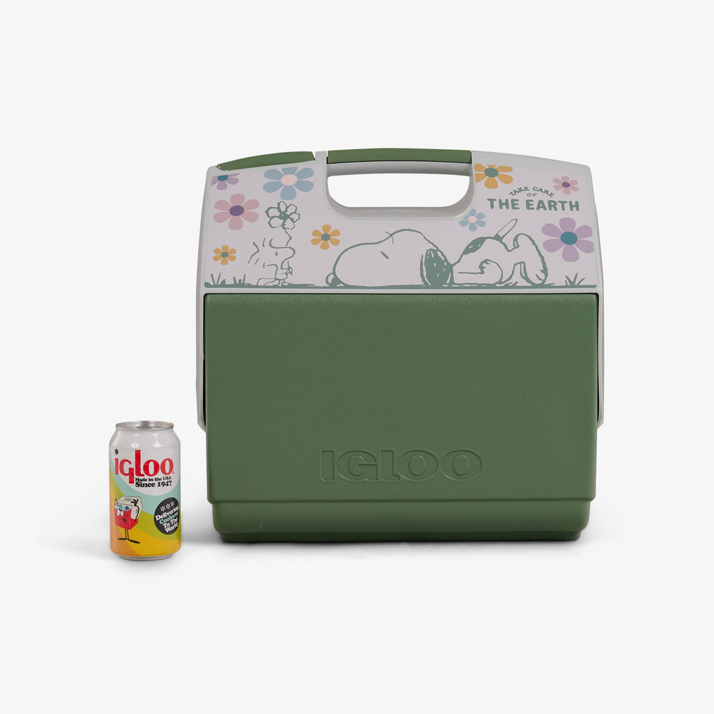 Igloo Peanuts Take Care of the Earth ECOCOOL® Playmate Elite 16 Qt Cooler