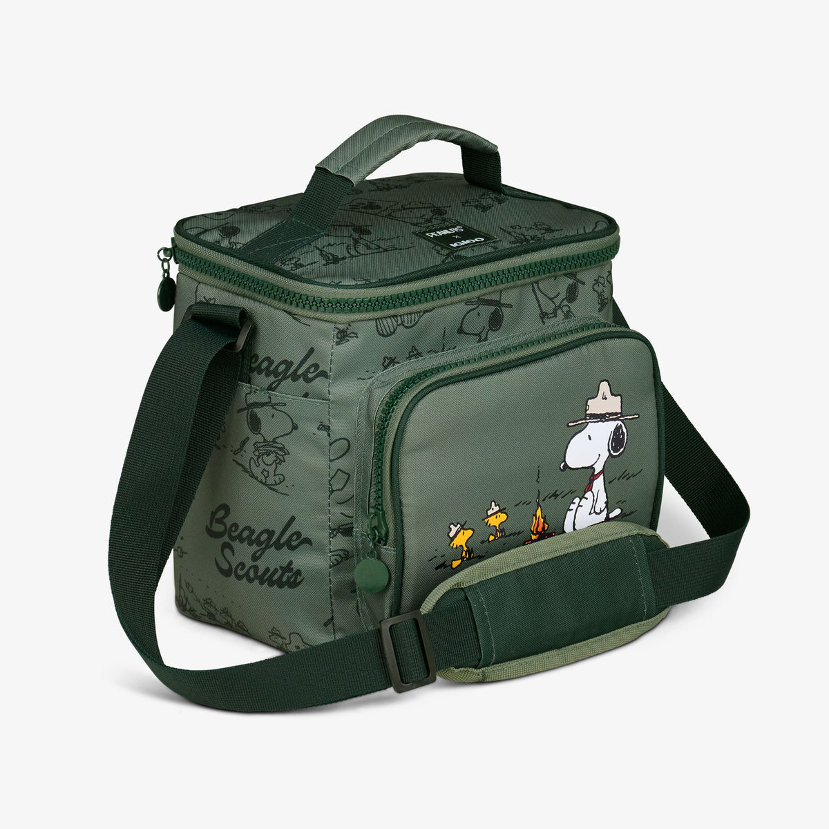 Igloo Peanuts Beagle Scouts Square Lunch Cooler Bag