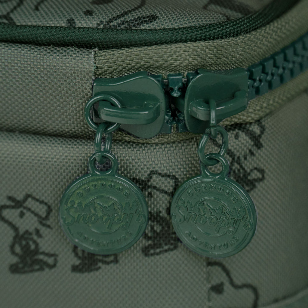 Igloo Peanuts Beagle Scouts Square Lunch Cooler Bag