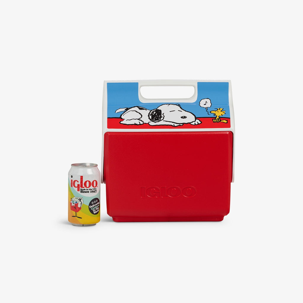 Igloo Snoopy’s Doghouse Little Playmate 7 Qt Cooler