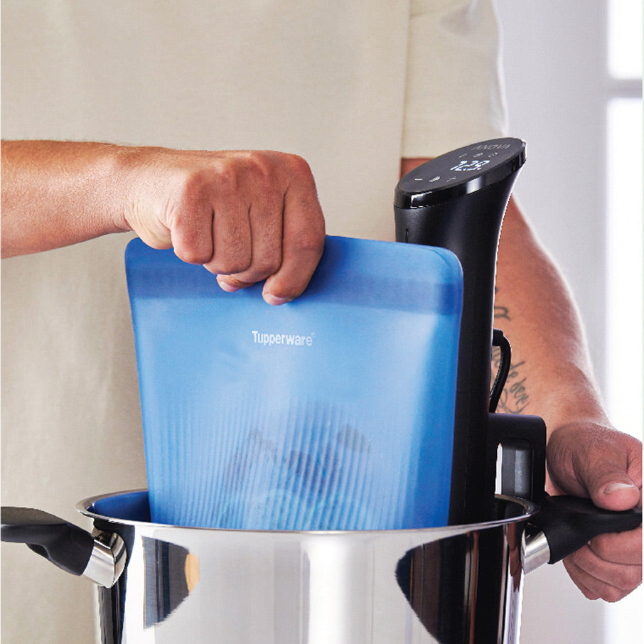 Tupper Ware Ultimate Silicone Stand-Up Bag | Large