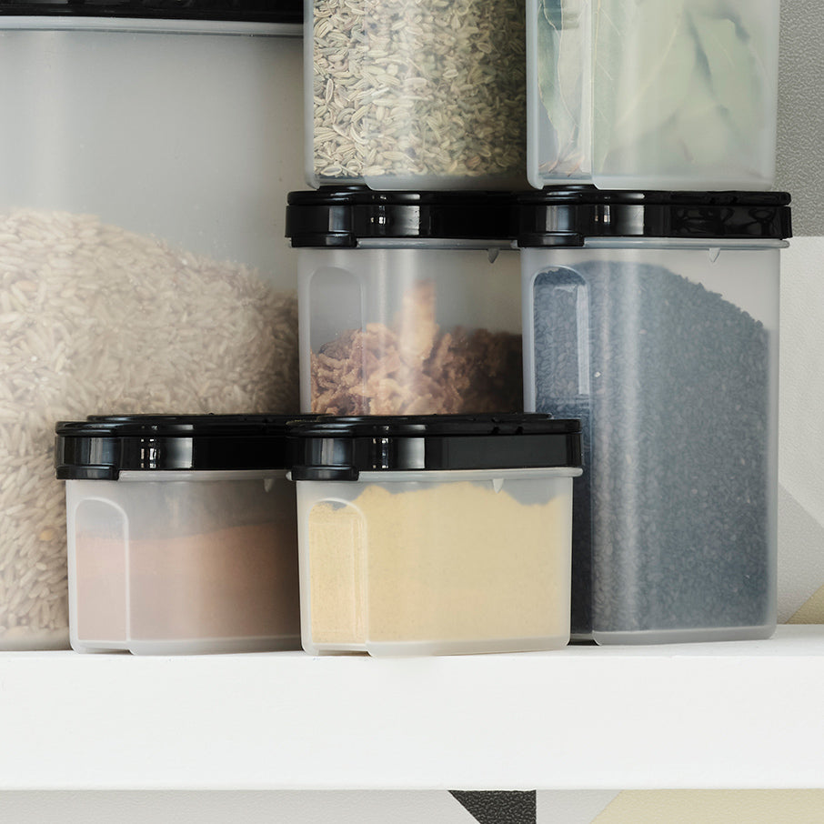 Tupper Ware Spice Shakers | Small