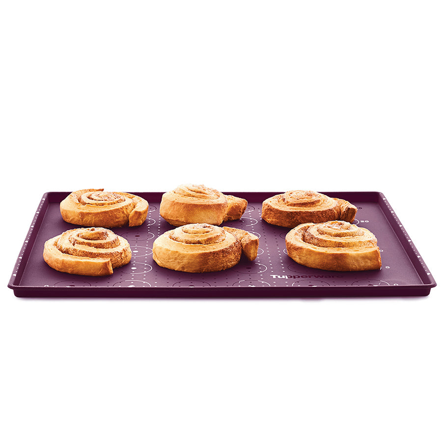 Tupper Ware Silicone Baking Sheet with Rim