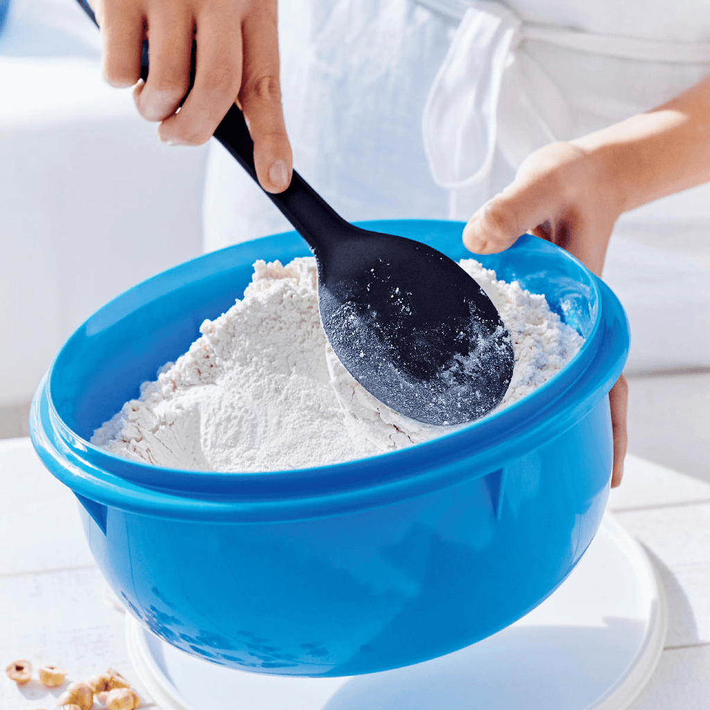 Tupper Ware Simple Spoon