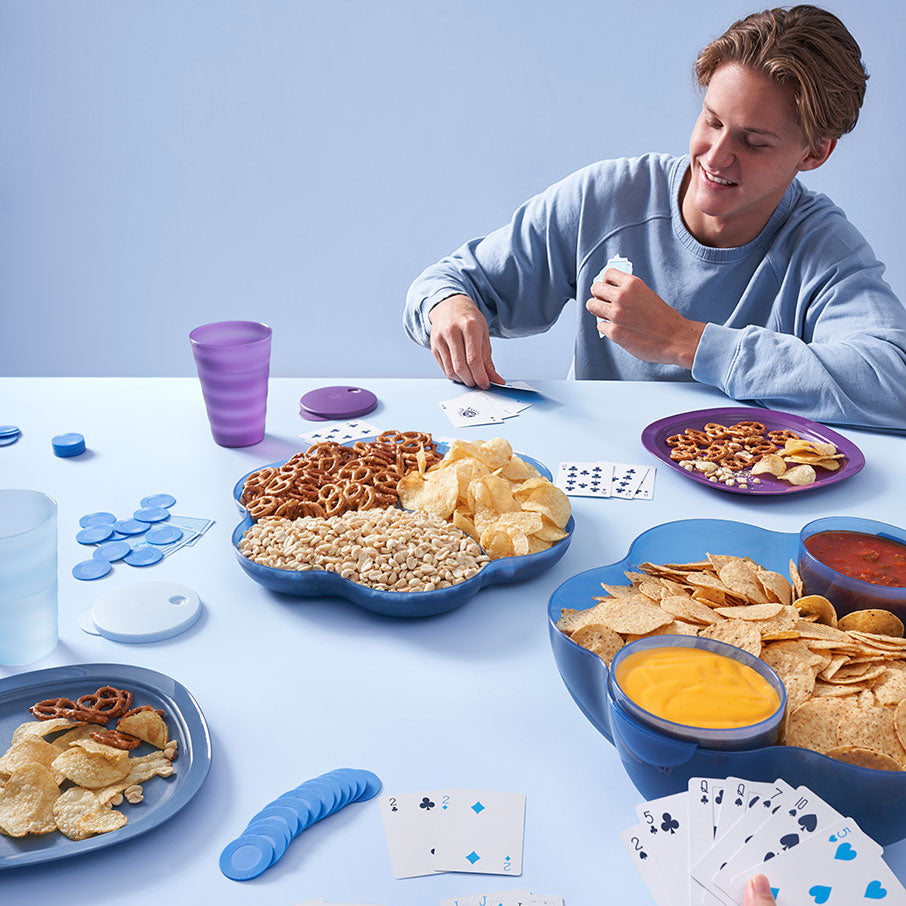 Tupper Ware Chip 'N Dip Set