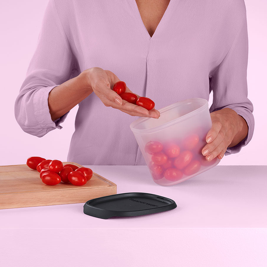 Tupper Ware One Touch Fresh® Oval | 4½ cup / 1.1 L