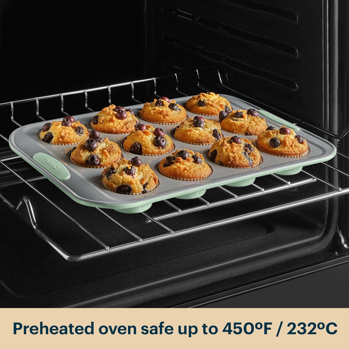 Pyrex Pyrex® Metal Bakeware 8-Piece Set in Sage
