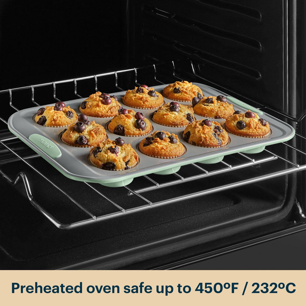 Pyrex Pyrex® Metal Bakeware 3-Piece Set in Sage