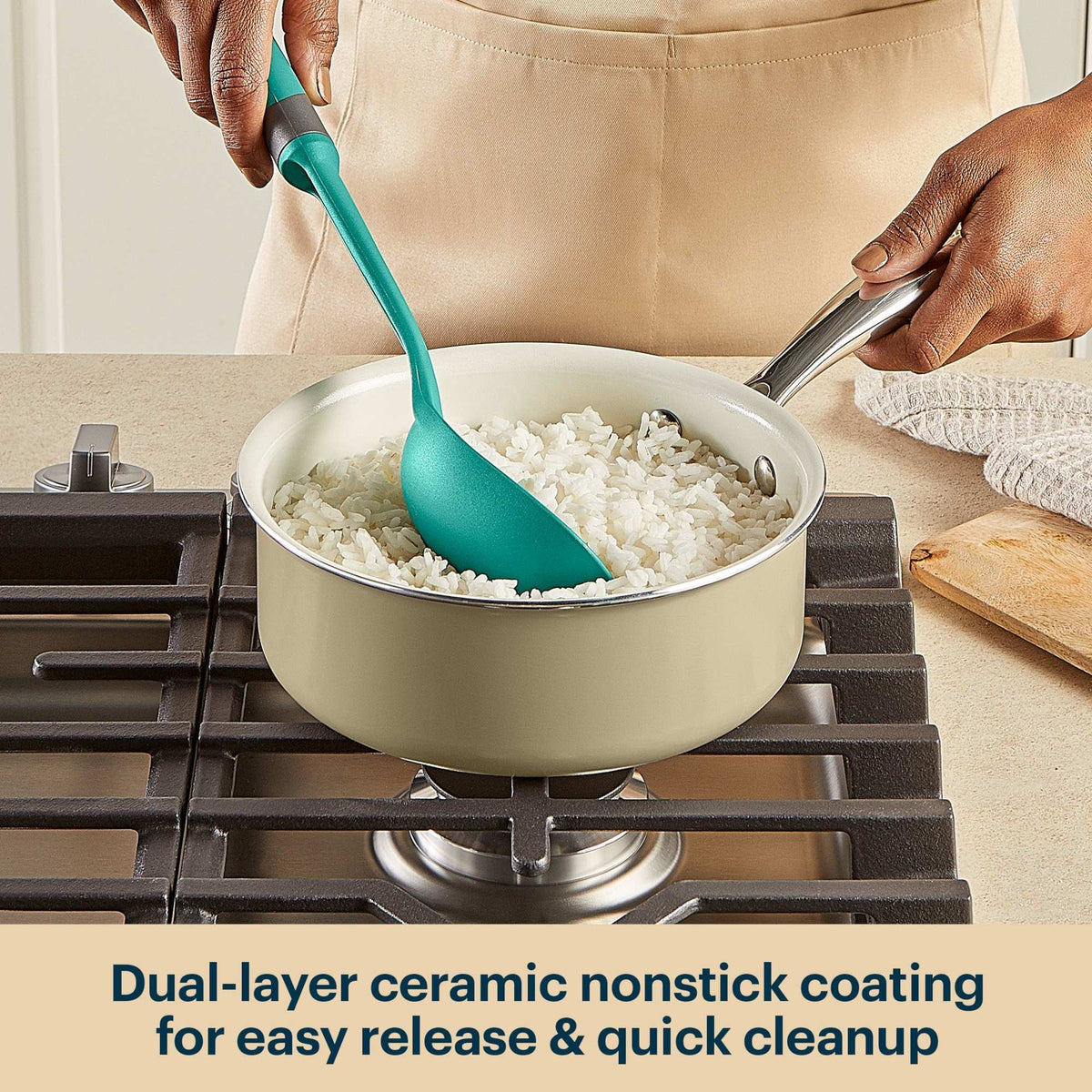 Pyrex Pyrex® Ceramic Cookware 7.7-in/2qt Saucepan with Lid