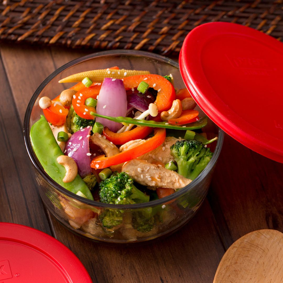 Pyrex Pyrex® Simply Store® 7-cup Glass Food Storage Container with Red Lid