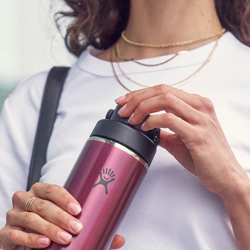 Hydro Flask 24 oz Lightweight Chug Cap Bottle
