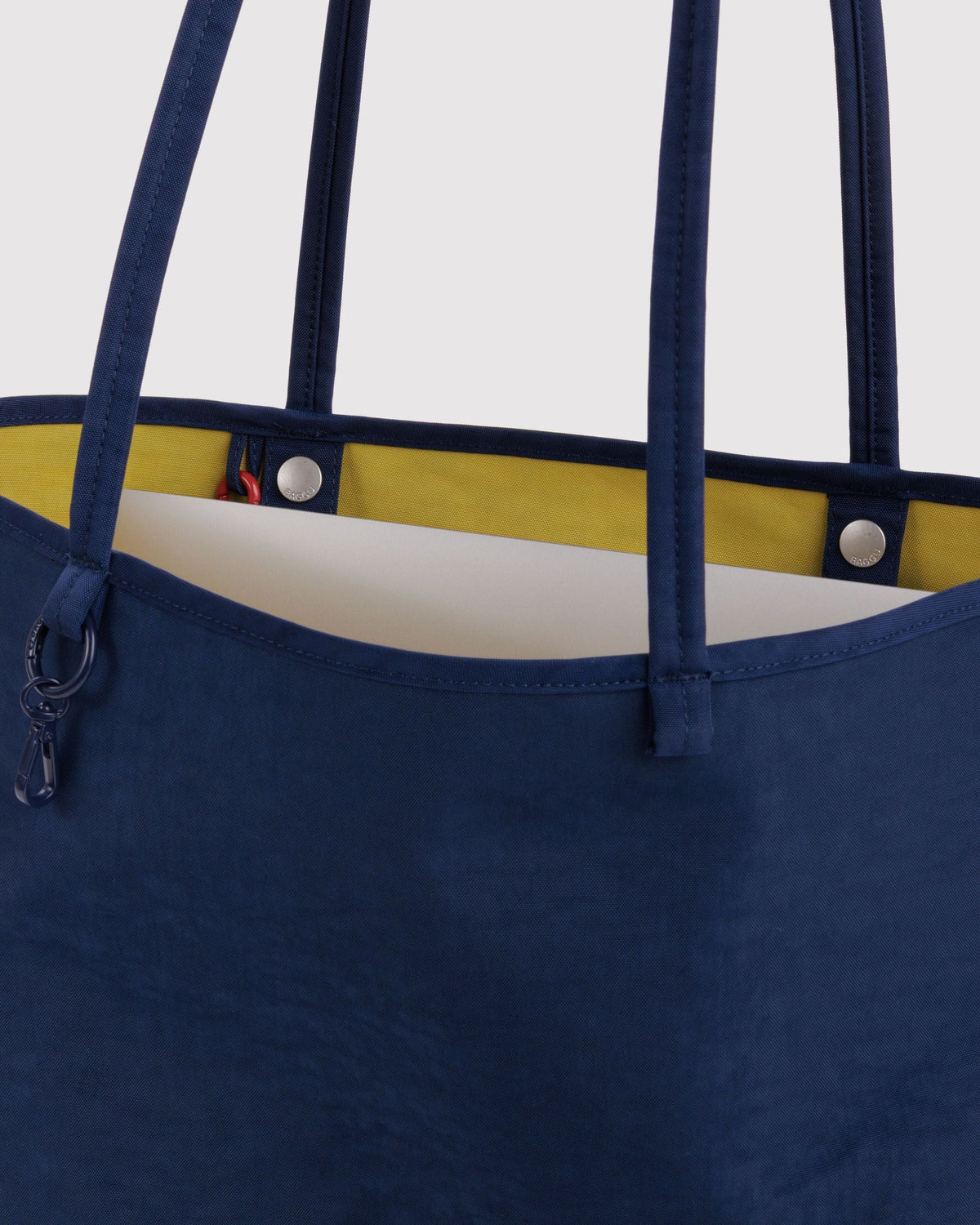 Baggu Medium Nylon Reversible Tote