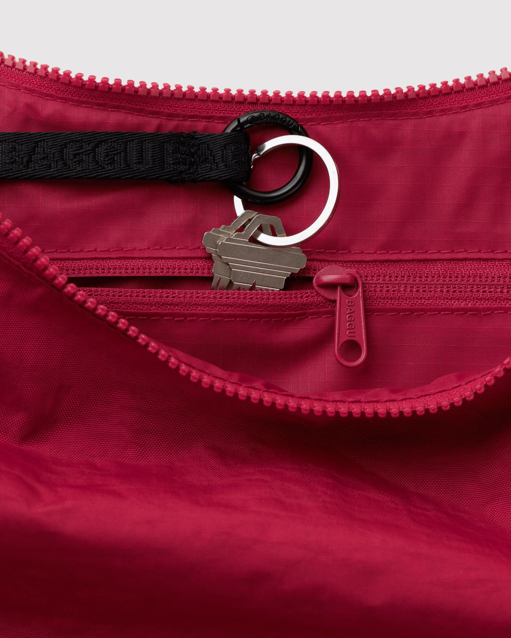 Baggu Medium Nylon Crescent Bag