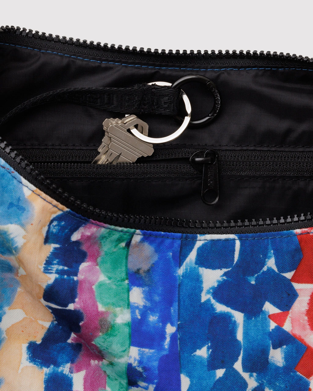 Baggu Medium Nylon Crescent Bag