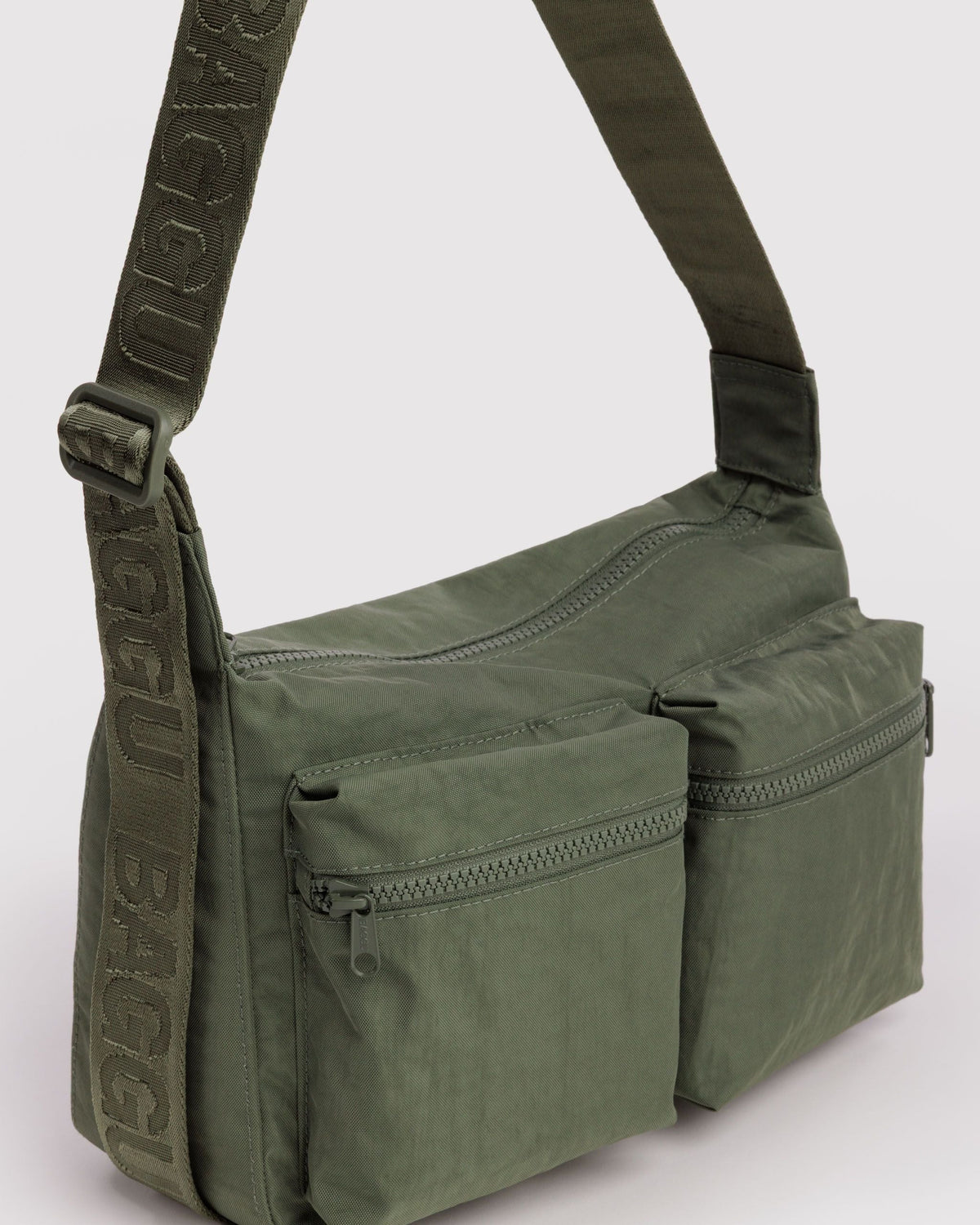 Baggu Medium Cargo Crossbody