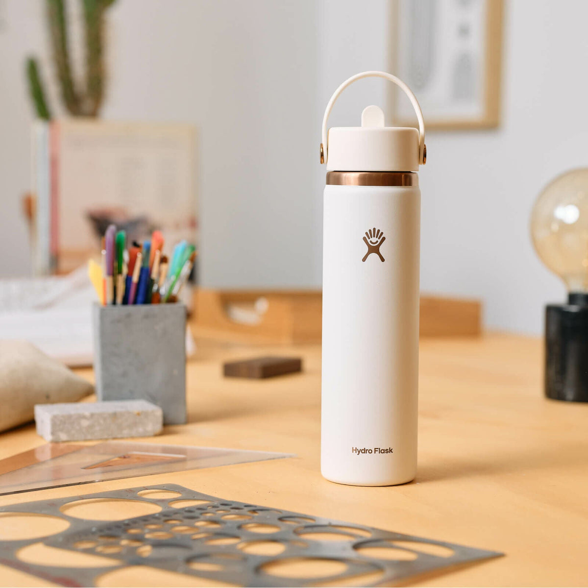 Hydro Flask Arc Collection - 24 oz Wide Mouth with Flex Straw Cap